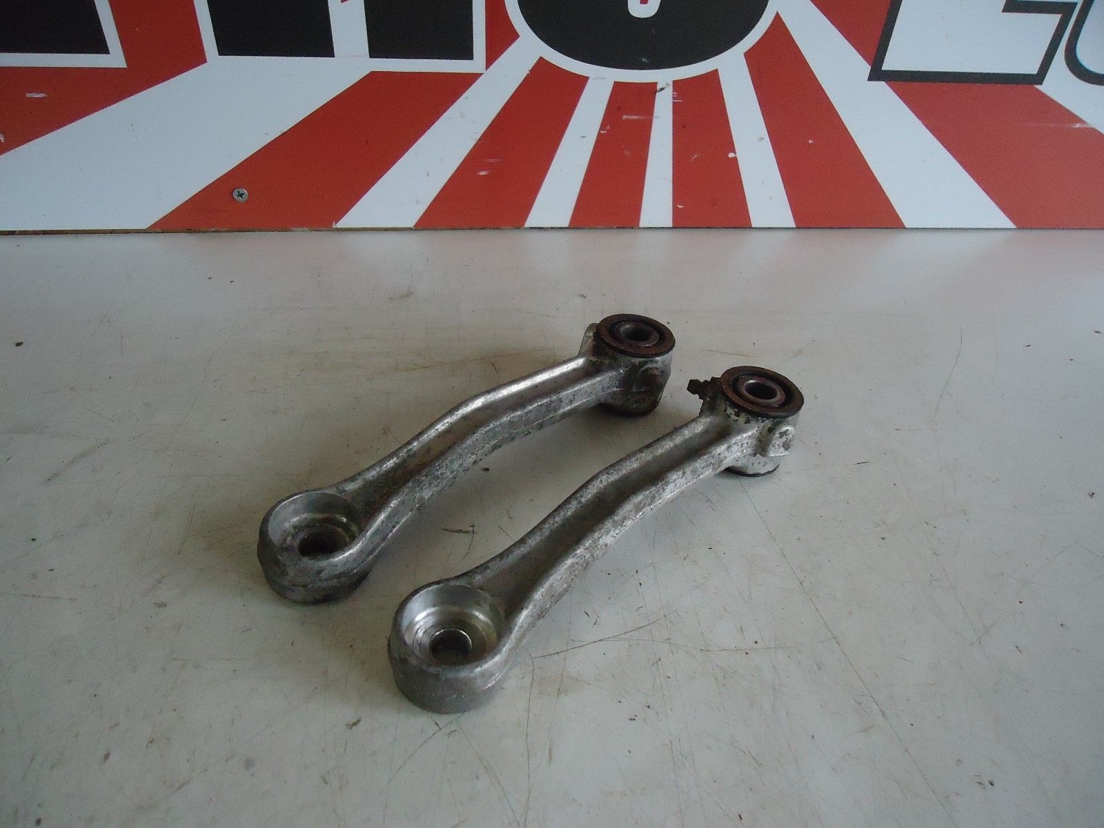 Kawasaki GPX750R Rear Shock Linkage Arms
