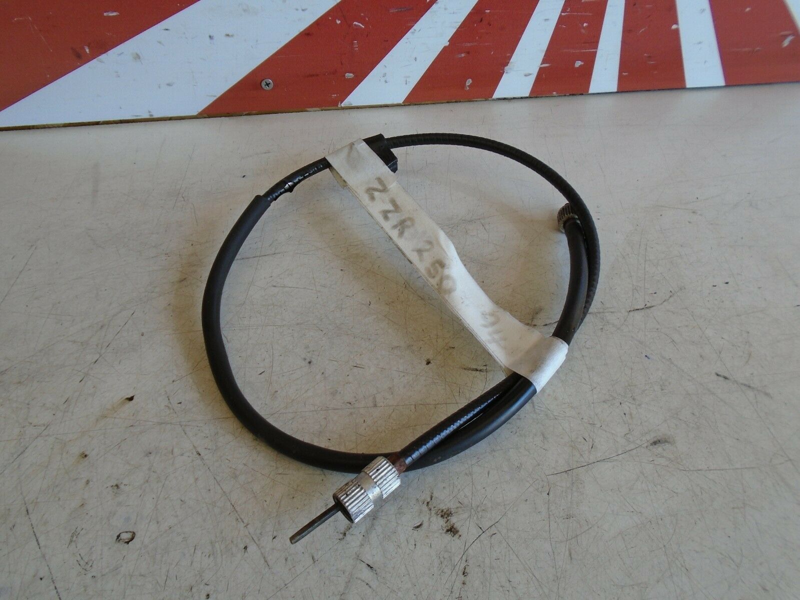 Kawasaki ZZR250 Speedo Cable 