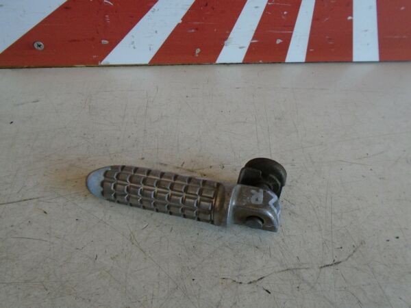 Kawasaki ZZR250 Rear Footrest 
