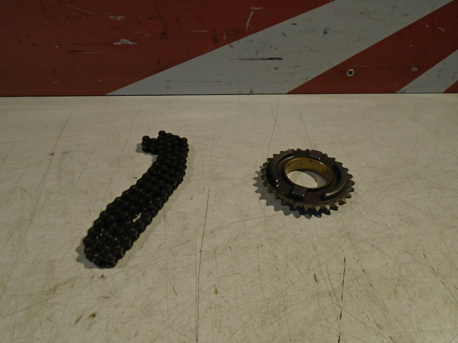 Yamaha R1 Engine Oil Pump Chain & Gear YZF-R1