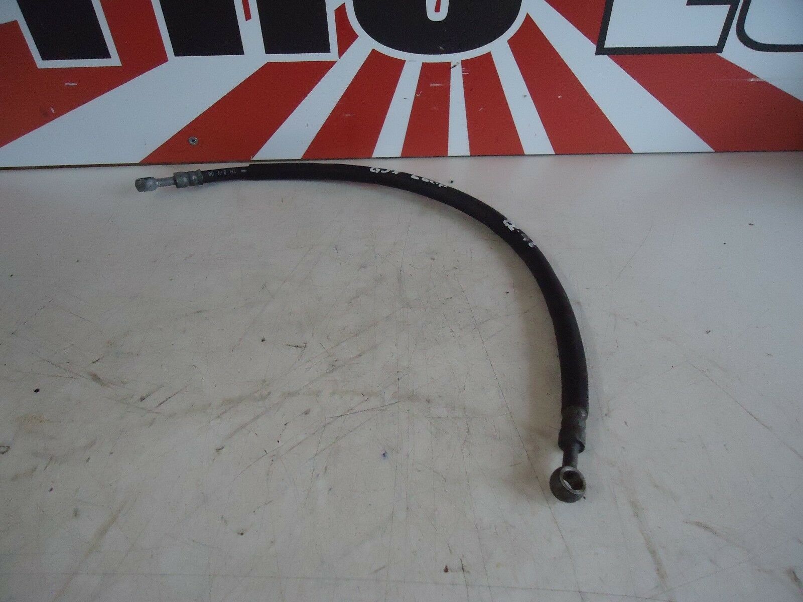 Suzuki GSX600F Rear Brake Hose Line
