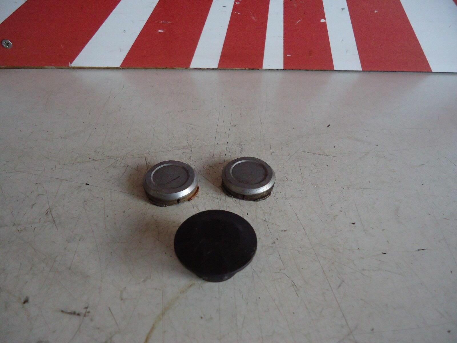 Suzuki GS500E Frame Cover Caps
