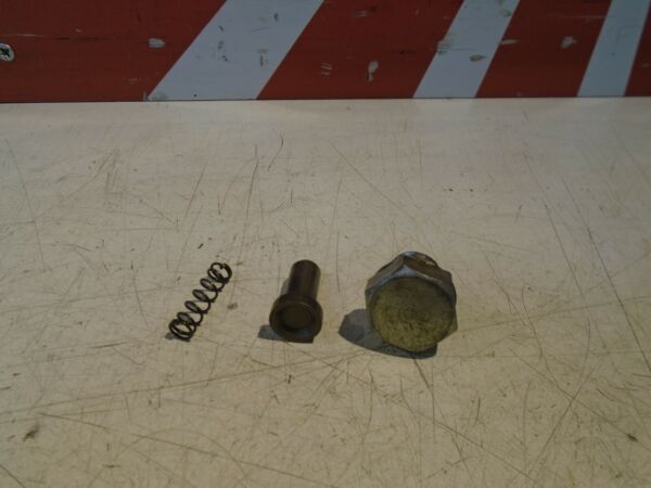 Suzuki GS1000G Gear Selector Drum Detent Plunger