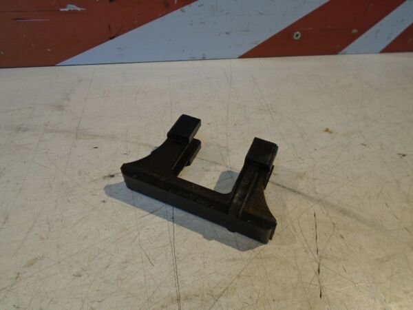 Suzuki GS1000G Engine Camchain Upper Guide Guard