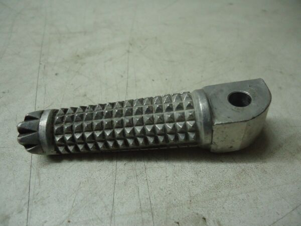 Yamaha R6 Rear Footrest YZF-R6