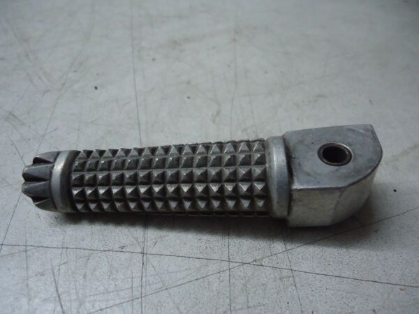 Yamaha R6 Rear Footrest YZF-R6 