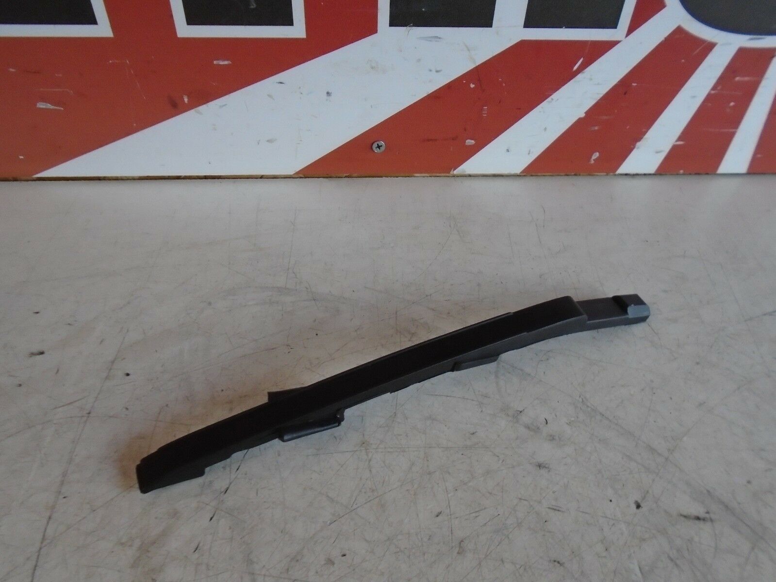 Kawasaki GPX750R Engine Camchain Slide Blade