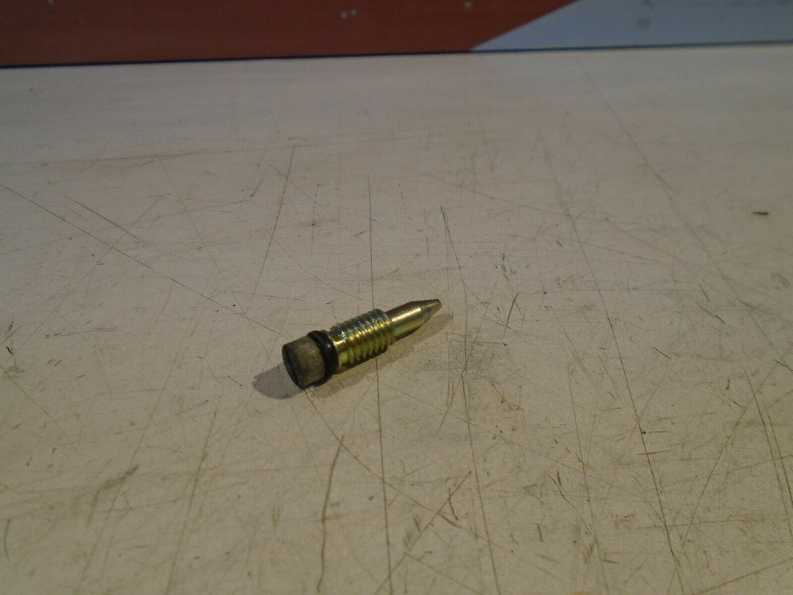 Honda VFR750F Carb Drain Bolt VFR750 Carburettor 