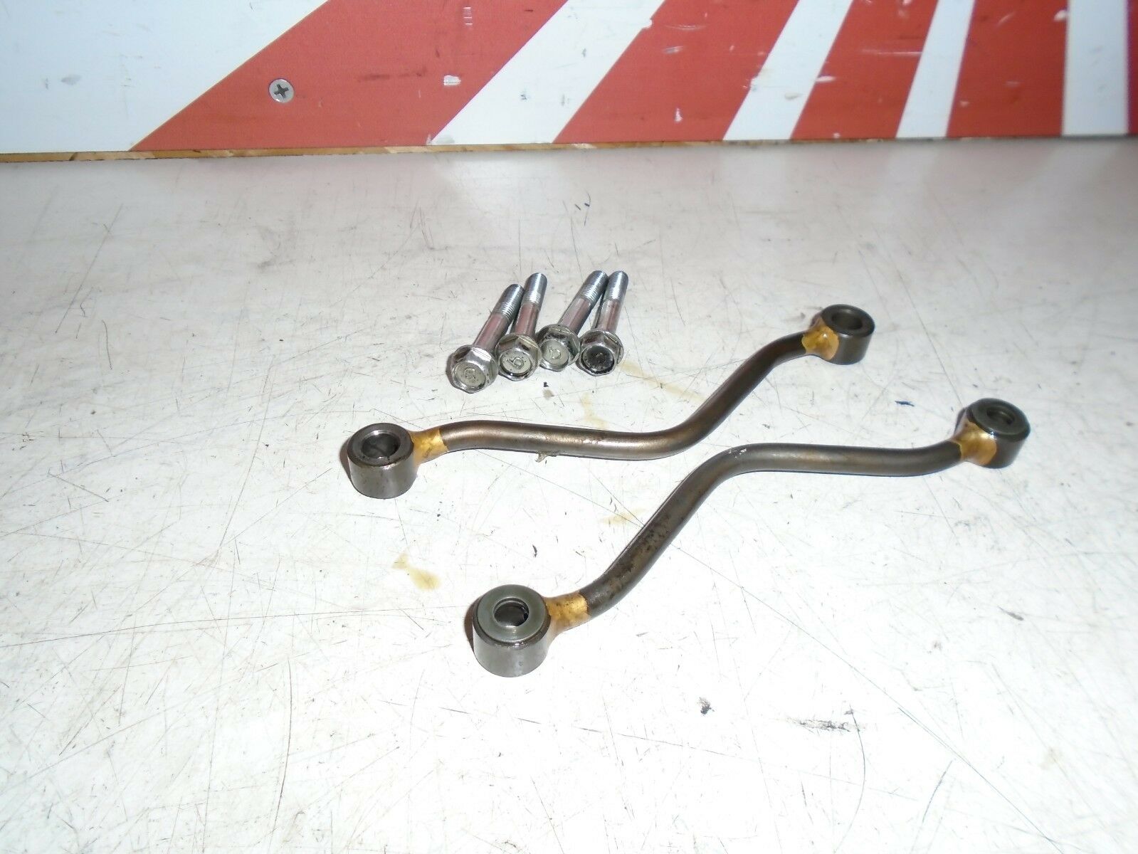 Suzuki RF600 Oil Lines 1994 RF600 Engine Oil Feed Pipes