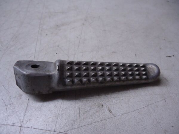 Honda VFR750F Rear Footrest