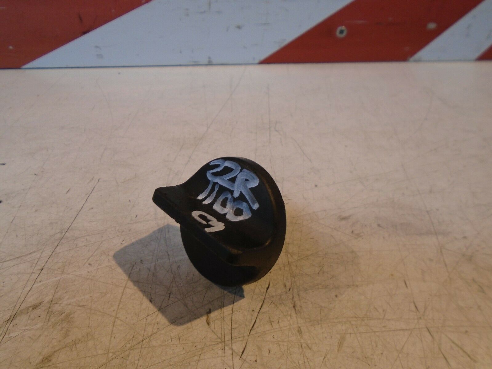 Kawasaki ZZR1100 Engine Oil Filler Cap 