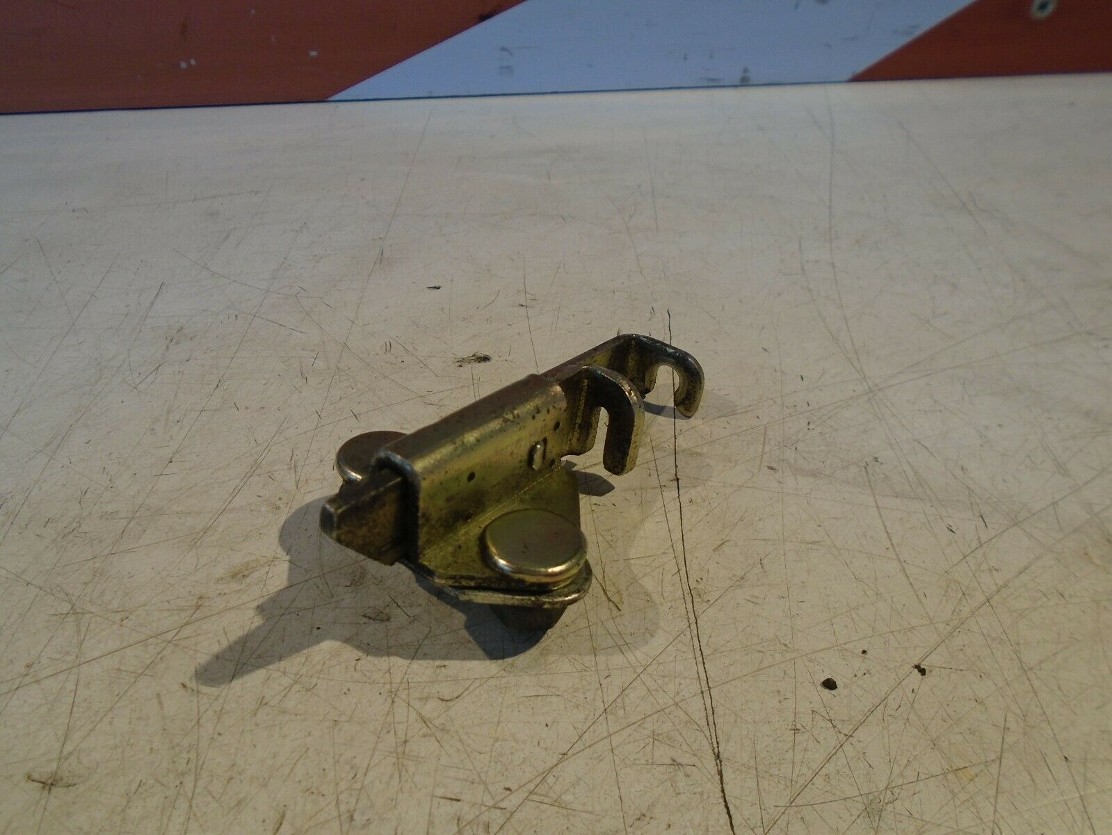 Yamaha XJ900s Diversion Seat Latch XJ900