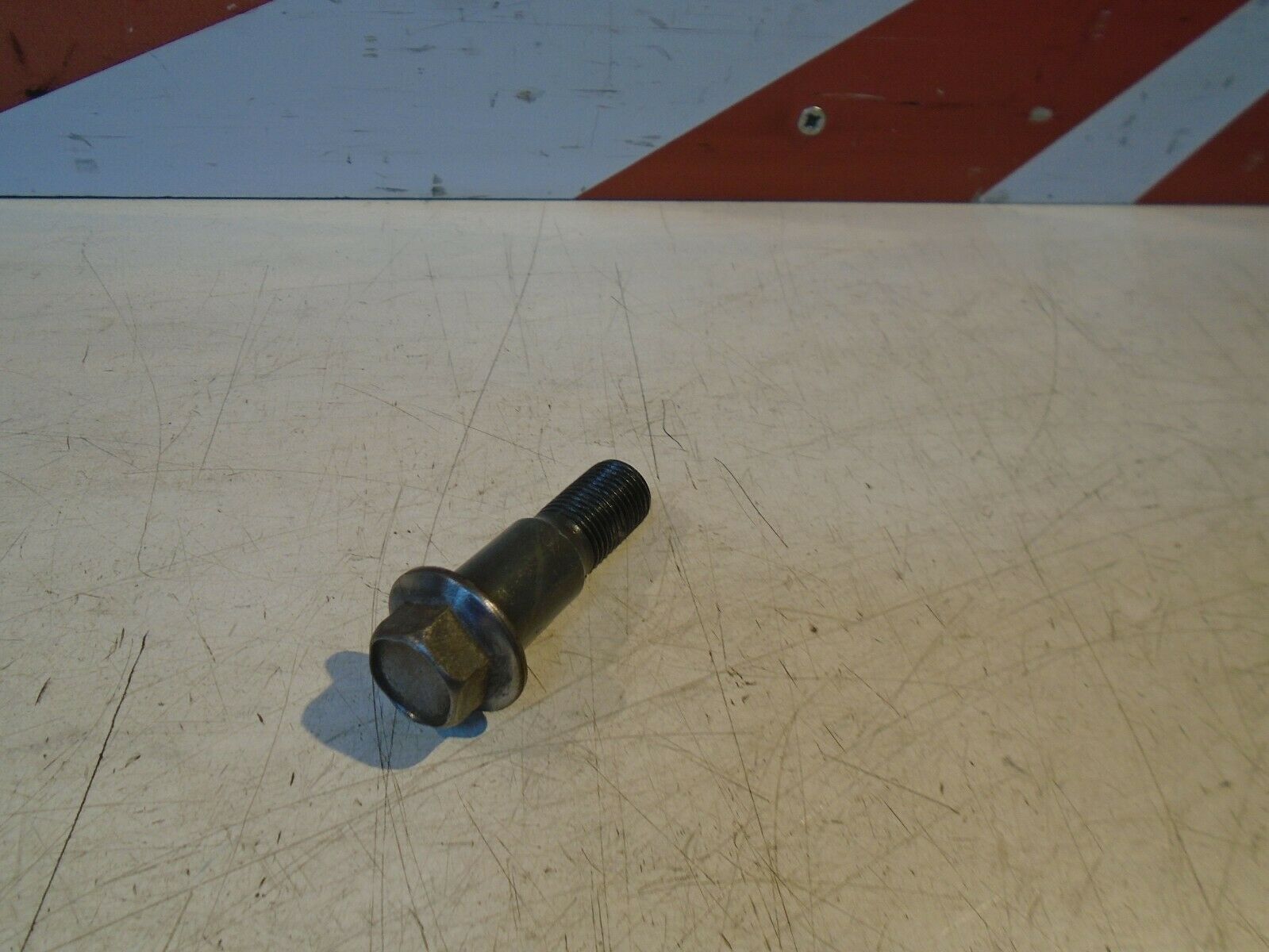 Kawasaki ZX10B Tomcat Cylinder Head Oil Feed Bar Banjo Bolt
