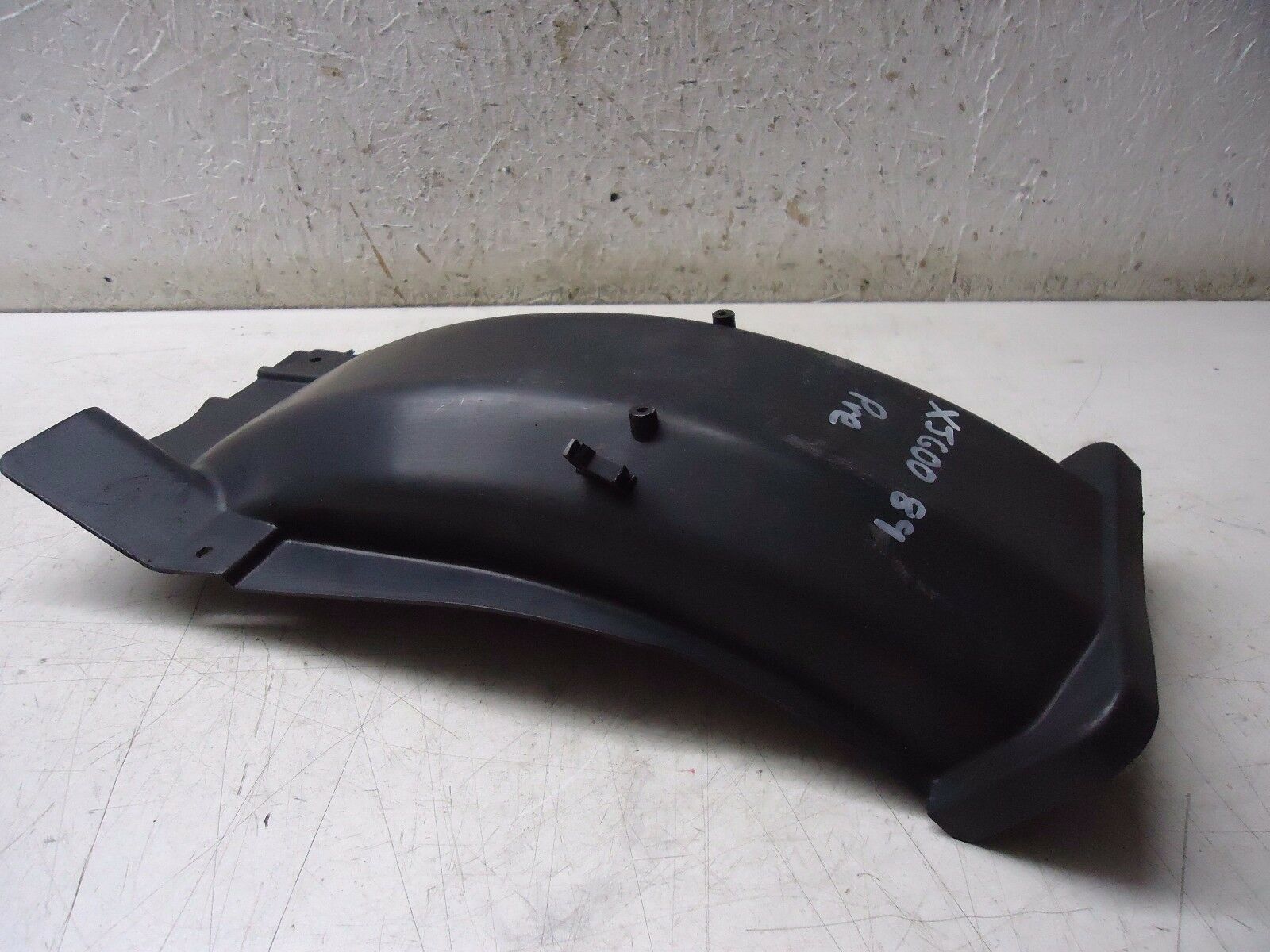 Yamaha XJ600F Pre Diversion Rear Inner Fender Mudguard XJ600