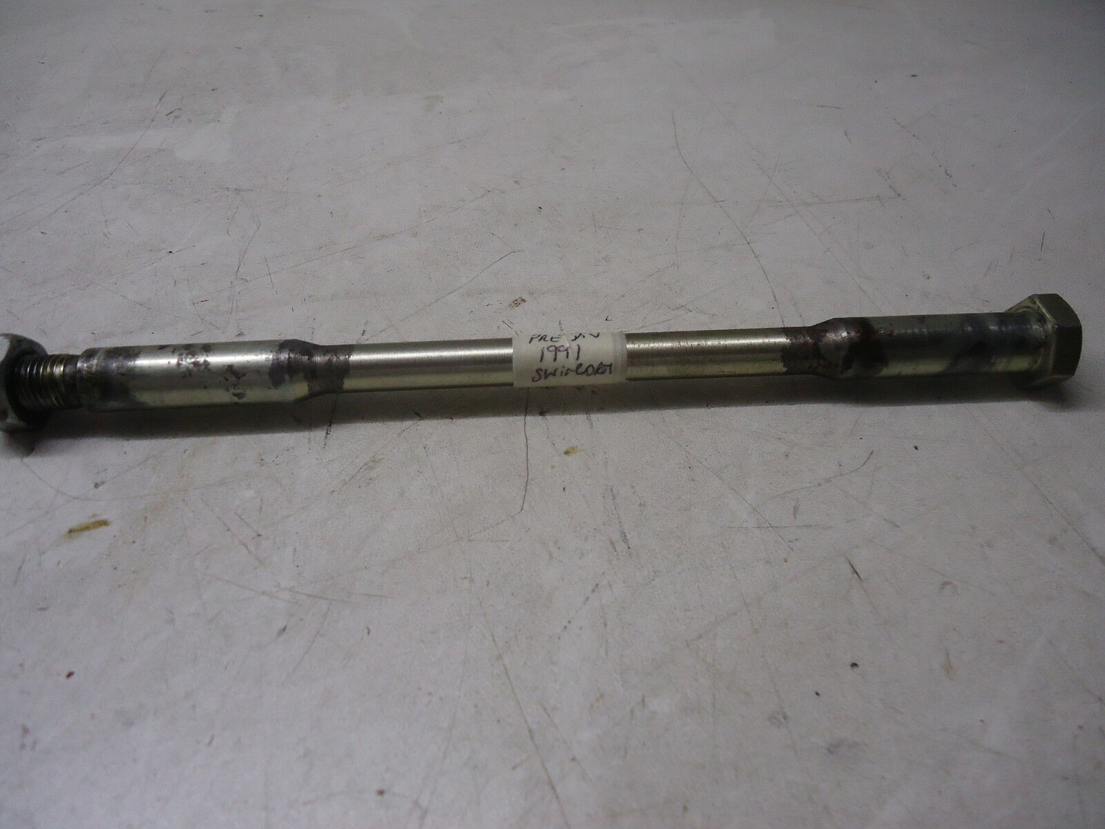 Yamaha XJ600F Pre Diversion Swingarm Spindle Axle XJ600