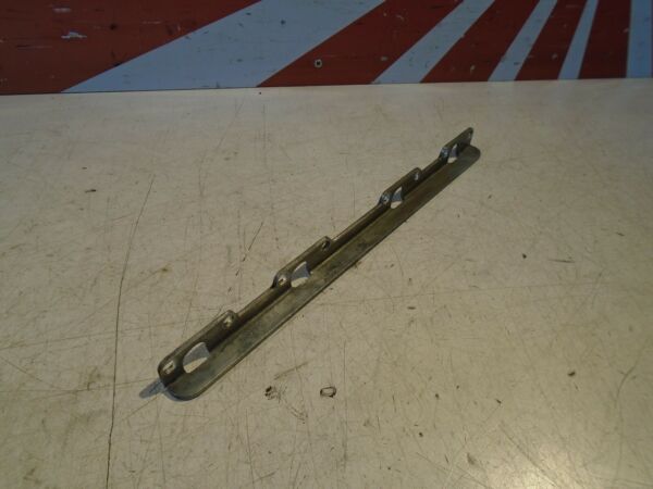 Kawasaki GT550 Carb Body Joining Rail GT550 Carburettor