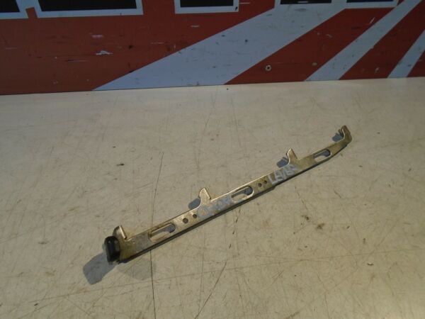 Kawasaki GT550 Carb Choke Lever Rail GT550 Carburettor