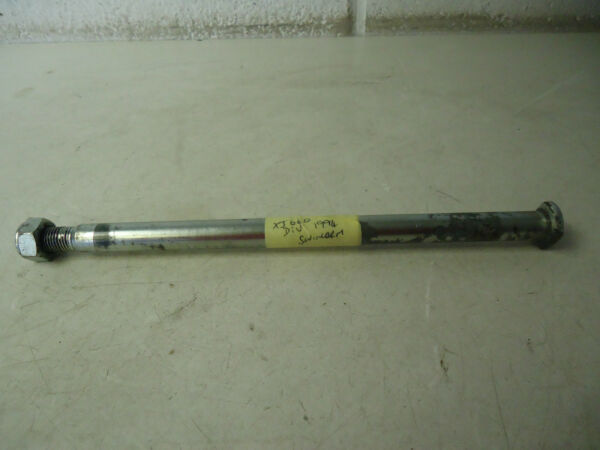 Yamaha XJ600 Diversion Swingarm Spindle Axle