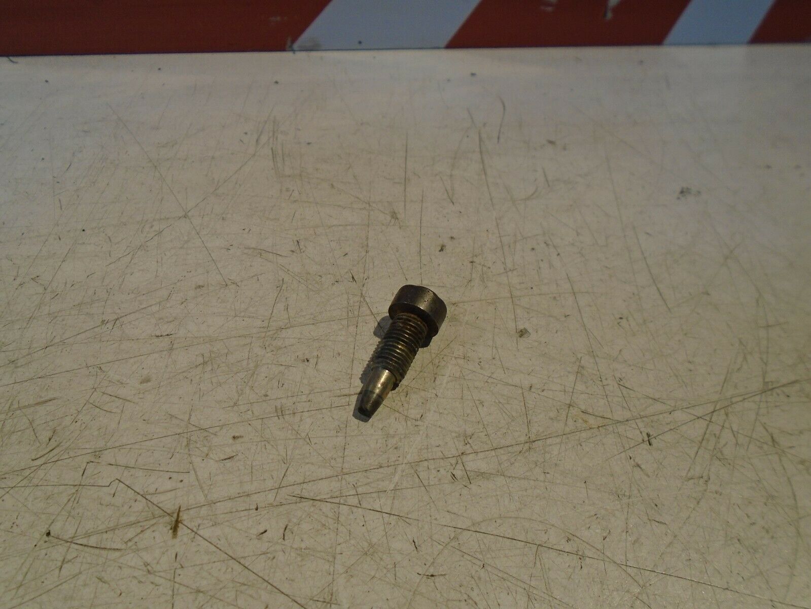 Suzuki GSX600F Carb Drain Bolt GSX600 Carburettor