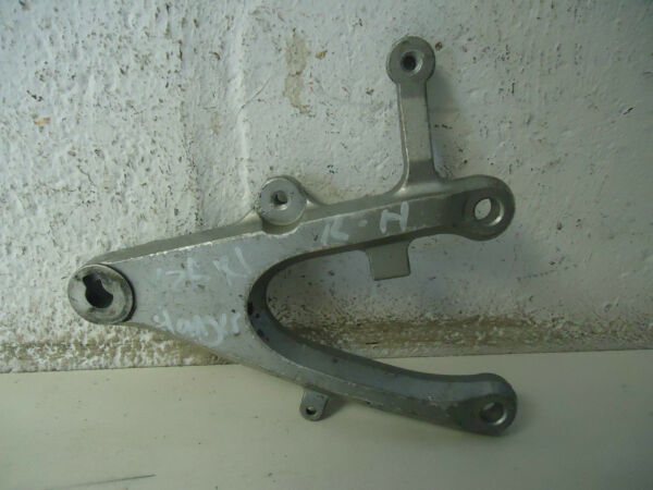 Yamaha R1 Footrest Hanger YZF-R1