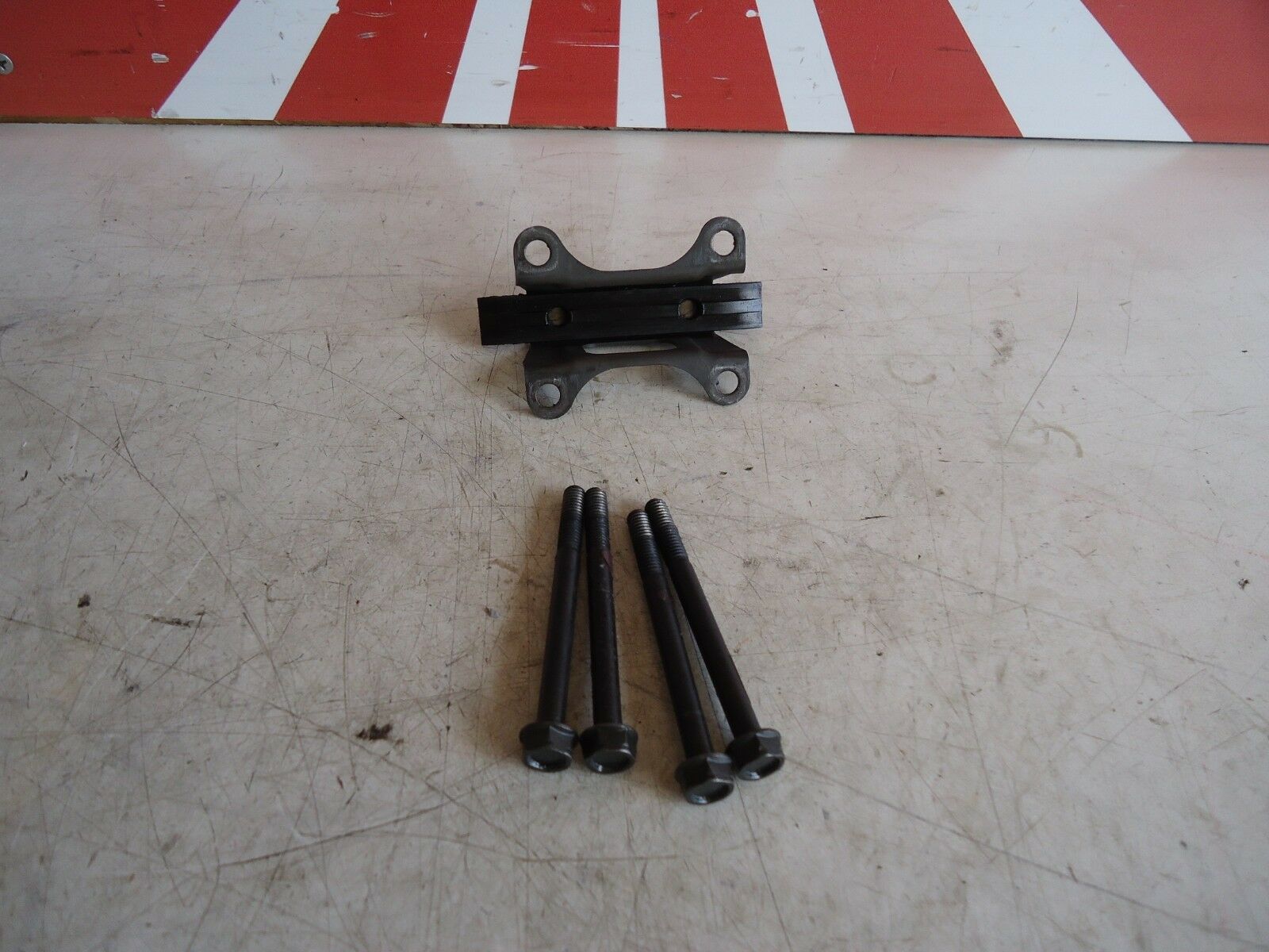 Yamaha YZF1000R Thunderace Engine Camchain Guide Guard