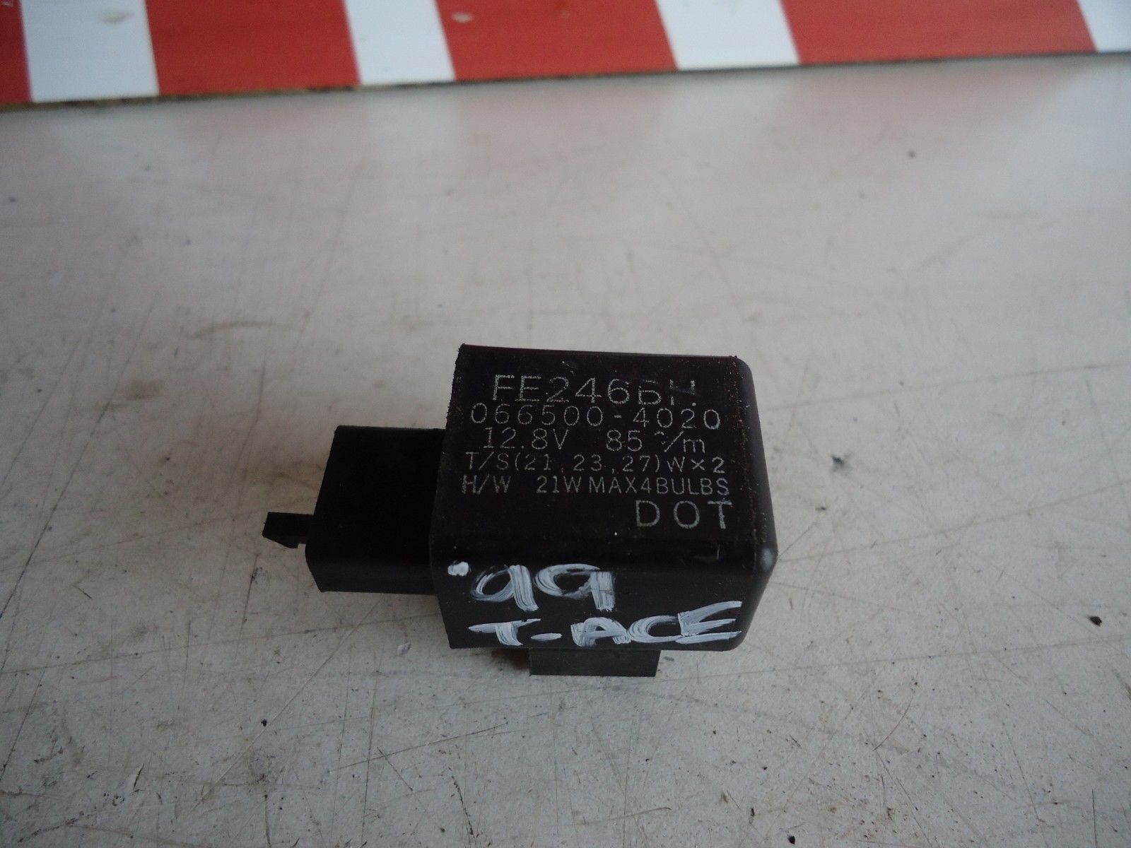 Yamaha YZF1000R Thunderace Indicator Relay