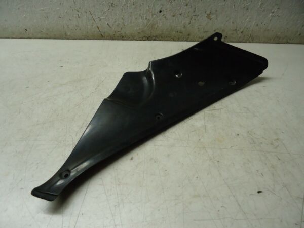Yamaha R1 Fairing Infill Panel YZF-R1