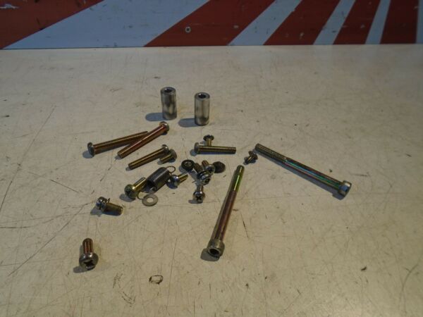 Yamaha TDM900 Throttle Body Mixed Bolts 