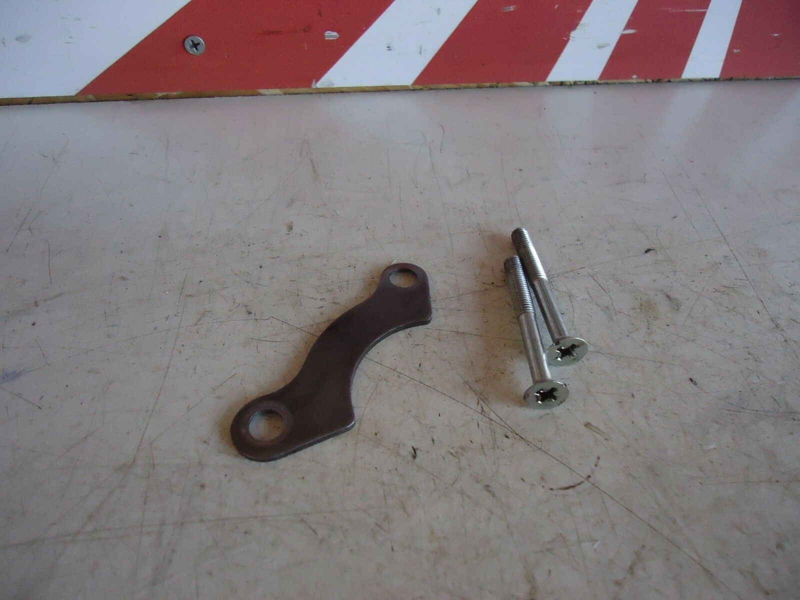 Kawasaki ZR550 Zephyr Engine Starter Clutch Shaft Lock Plate