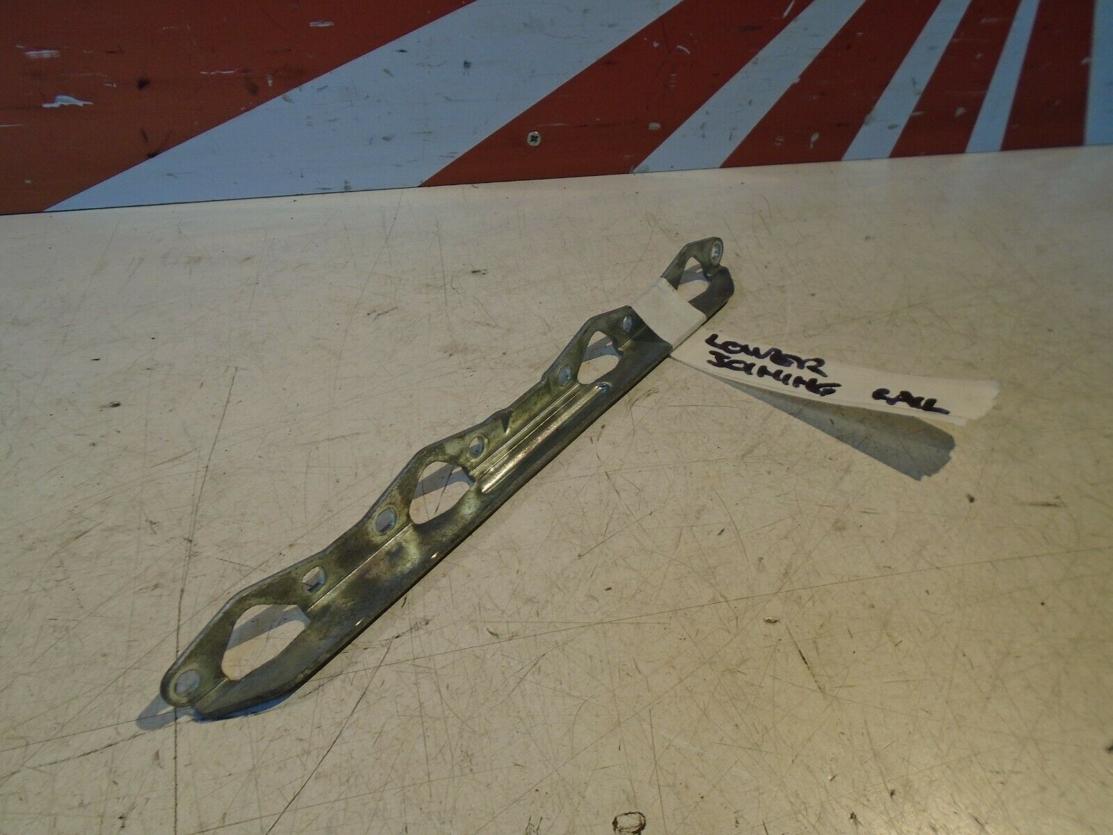 Honda CBX550F Carb Bottom Joining Rail 