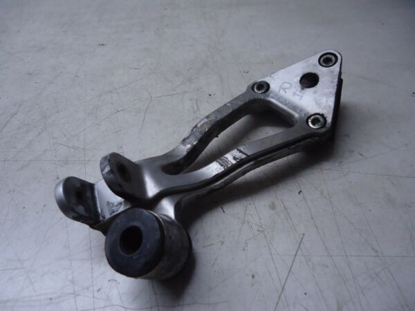 Kawasaki ZX-4 Rear Footrest Hanger ZX400G