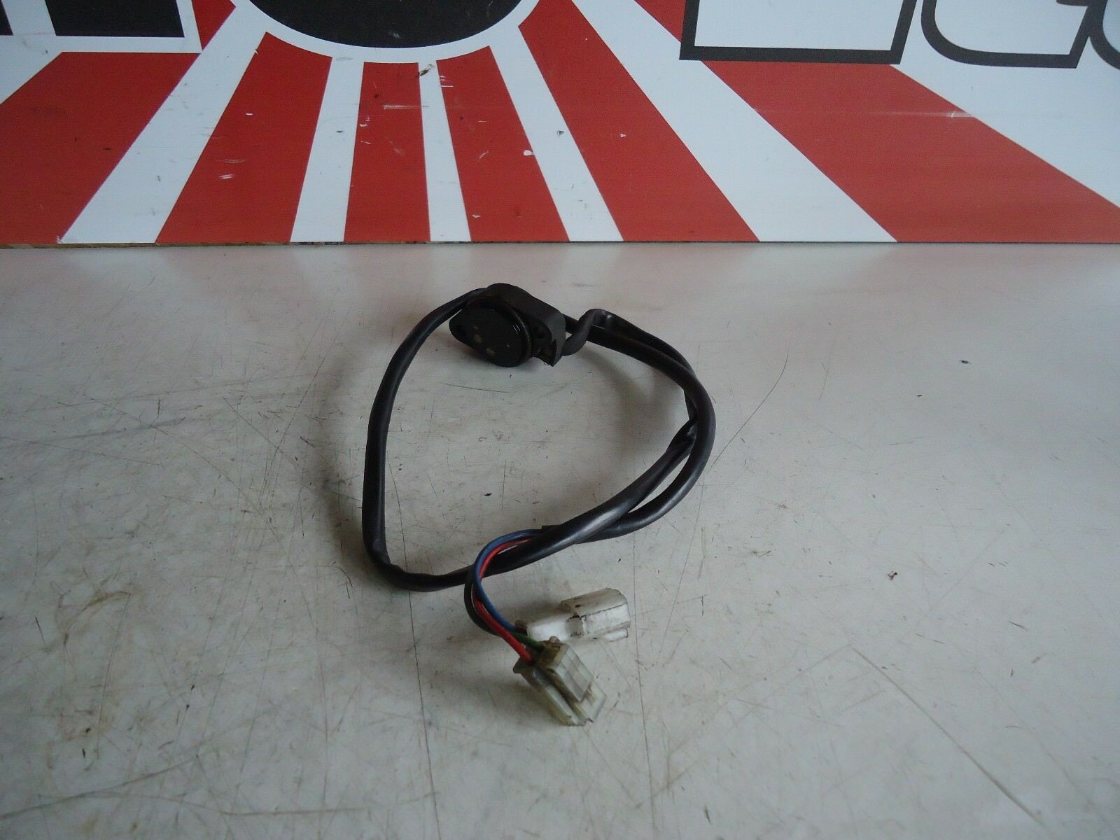 Suzuki GS500E Engine Neutral Switch 