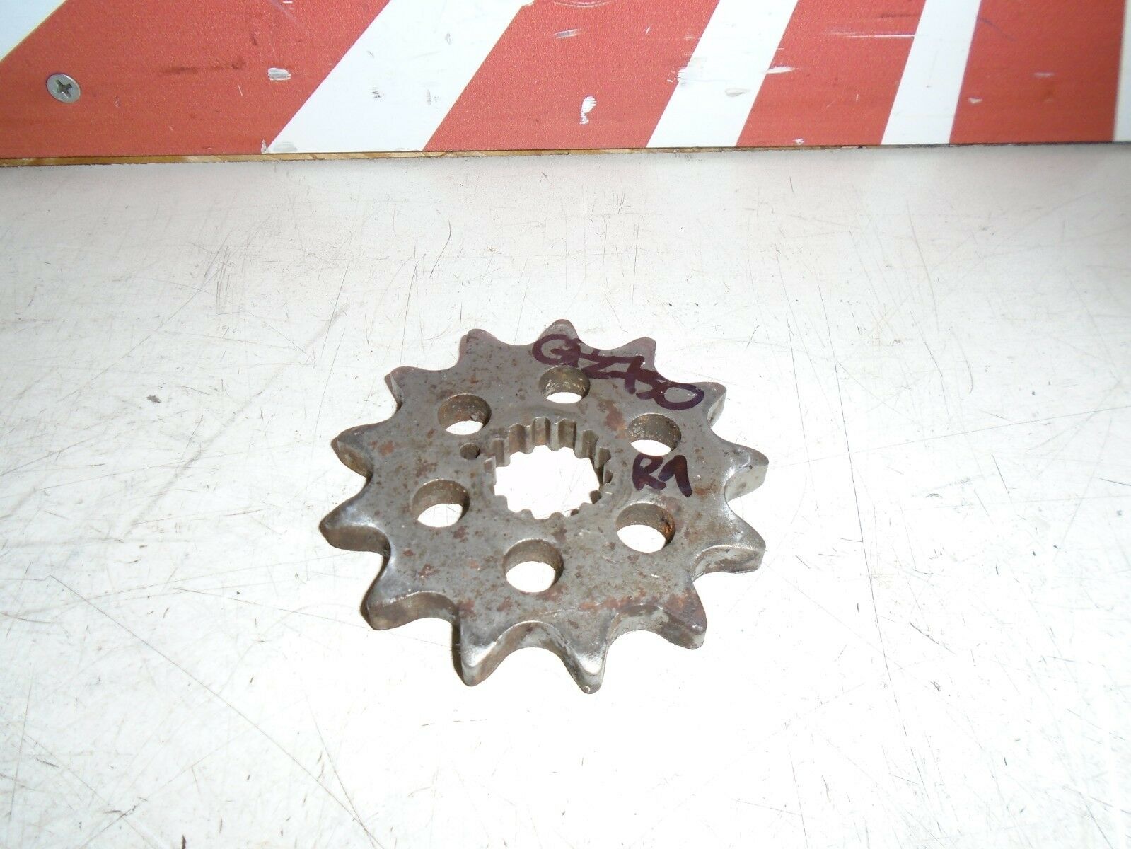 Kawasaki GPZ750R1 Front Sprocket GPZ750