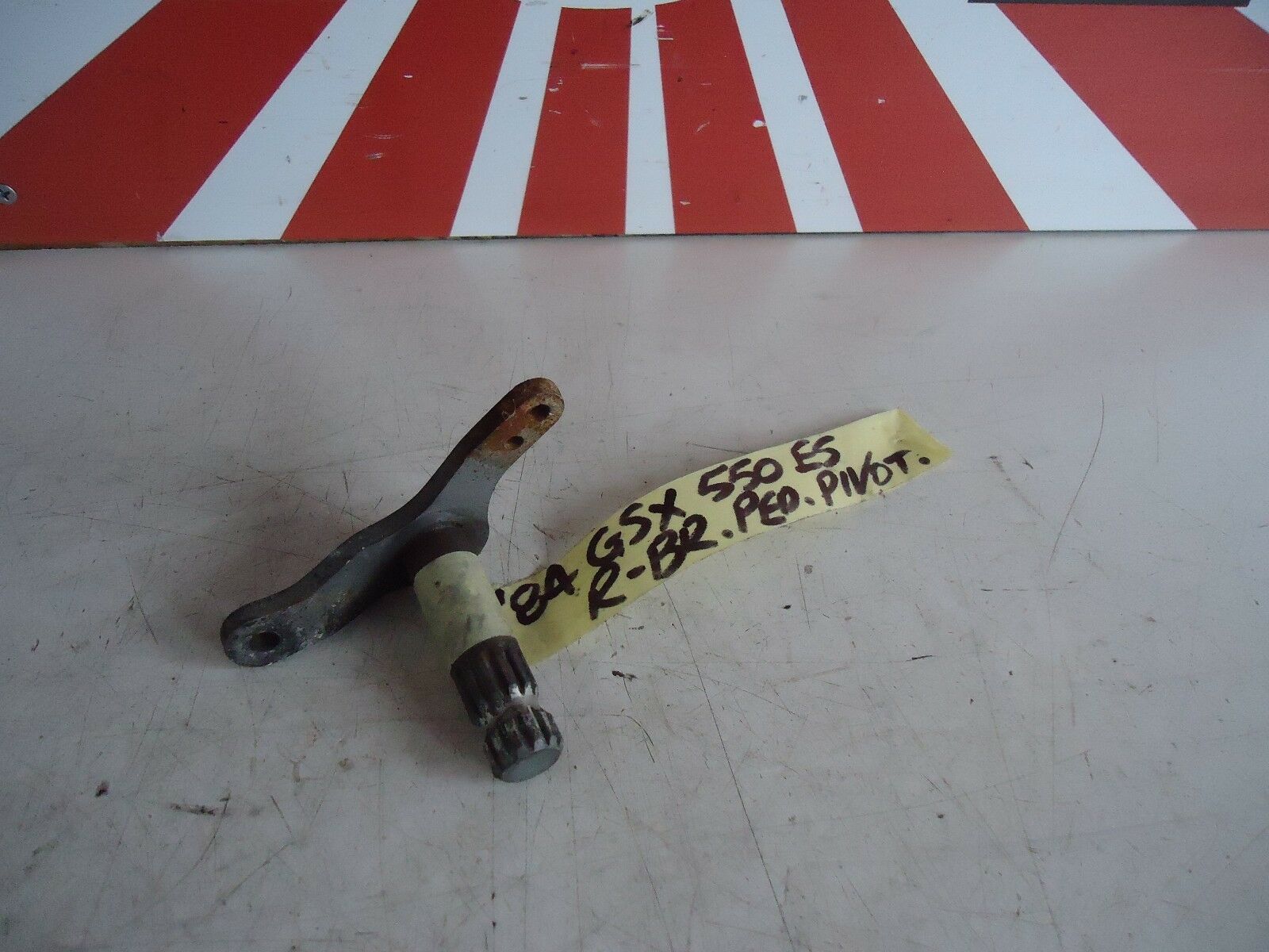 Suzuki GSX550ES Rear Brake Pivot Spline
