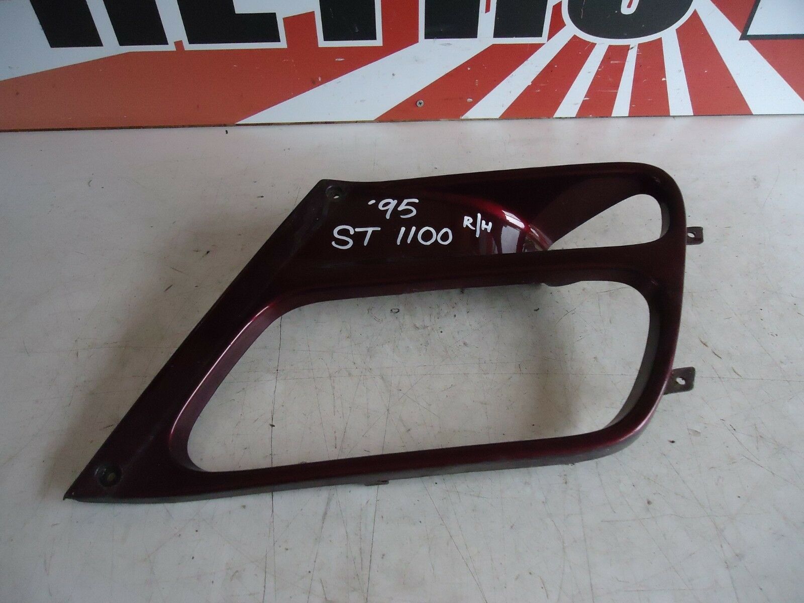 Honda ST1100 Pan European RH Cowl 1995 ST1100 Fairing Panel