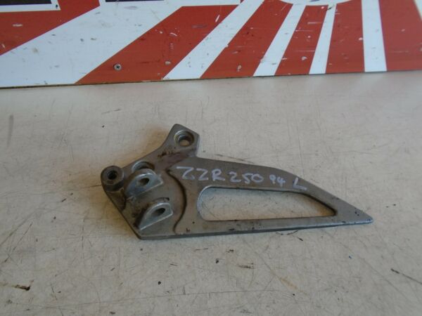 Kawasaki ZZR250 Left Hand Front Footrest Hanger 