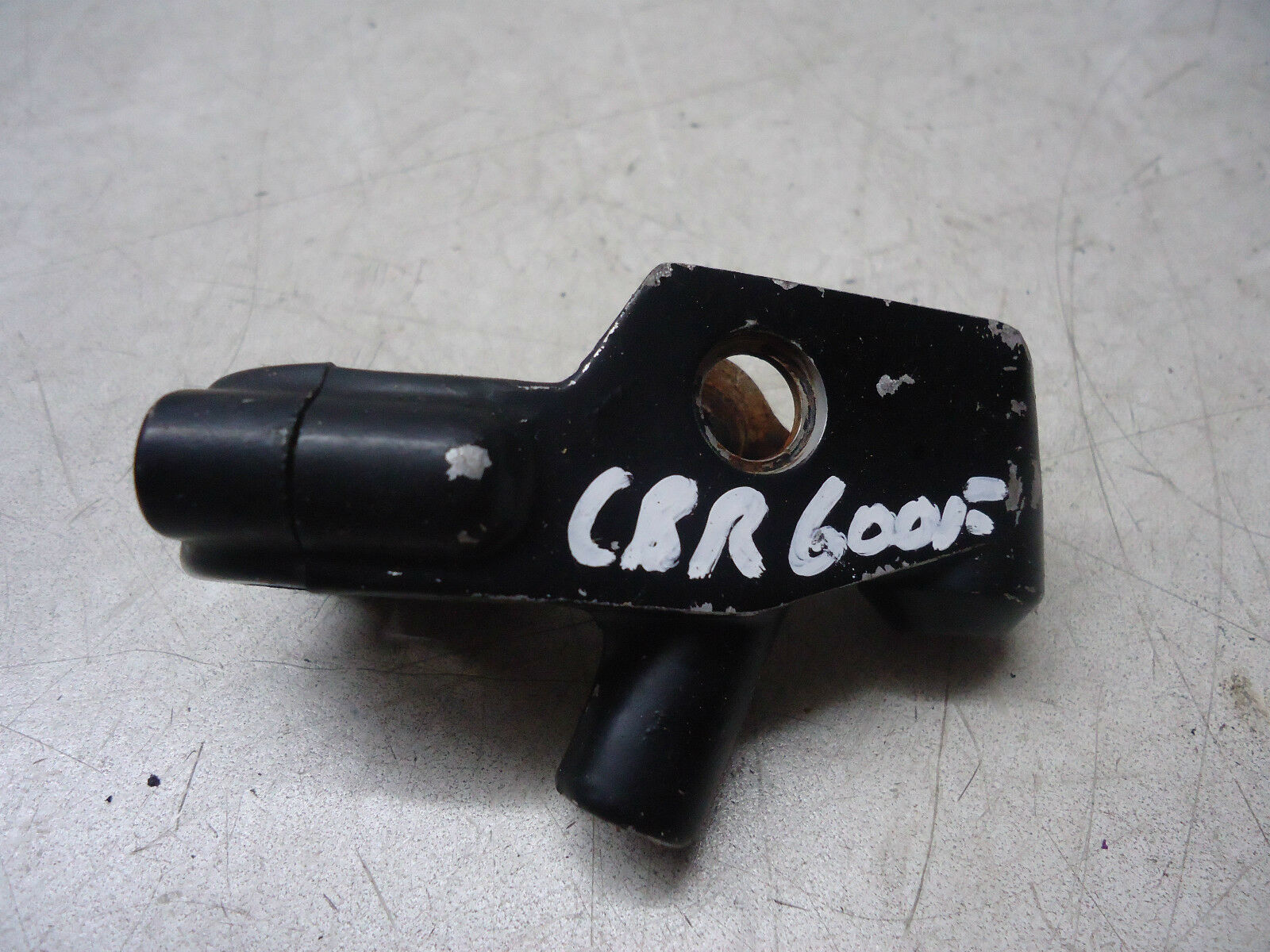 HONDA CBR600F CLUTCH LEVER MOUNT 