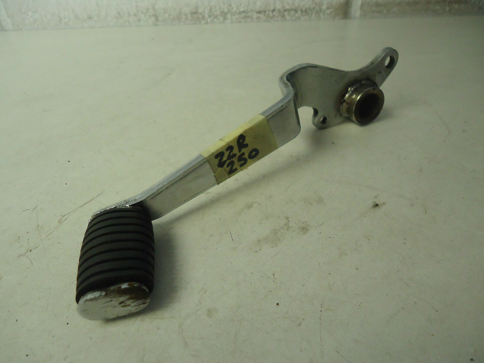 Kawasaki ZZR250 Rear Brake Pedal