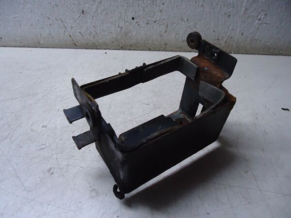 Suzuki GS500E Battery Box