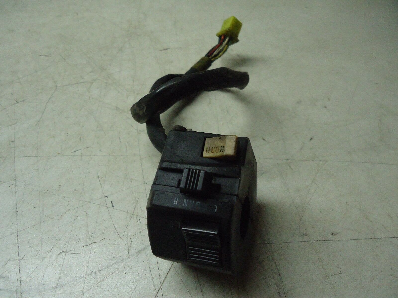 Suzuki GS500E Handlebar Switchgear