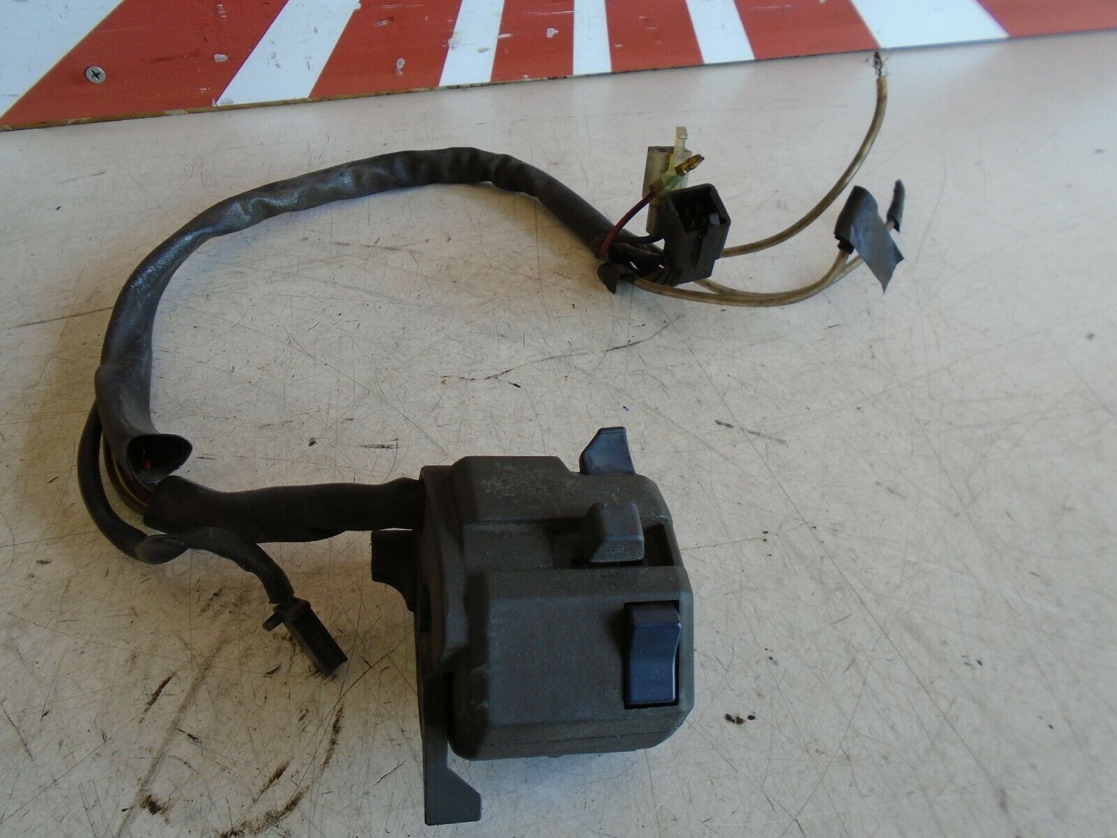 Kawasaki ZZR250 Handlebar Switchgear