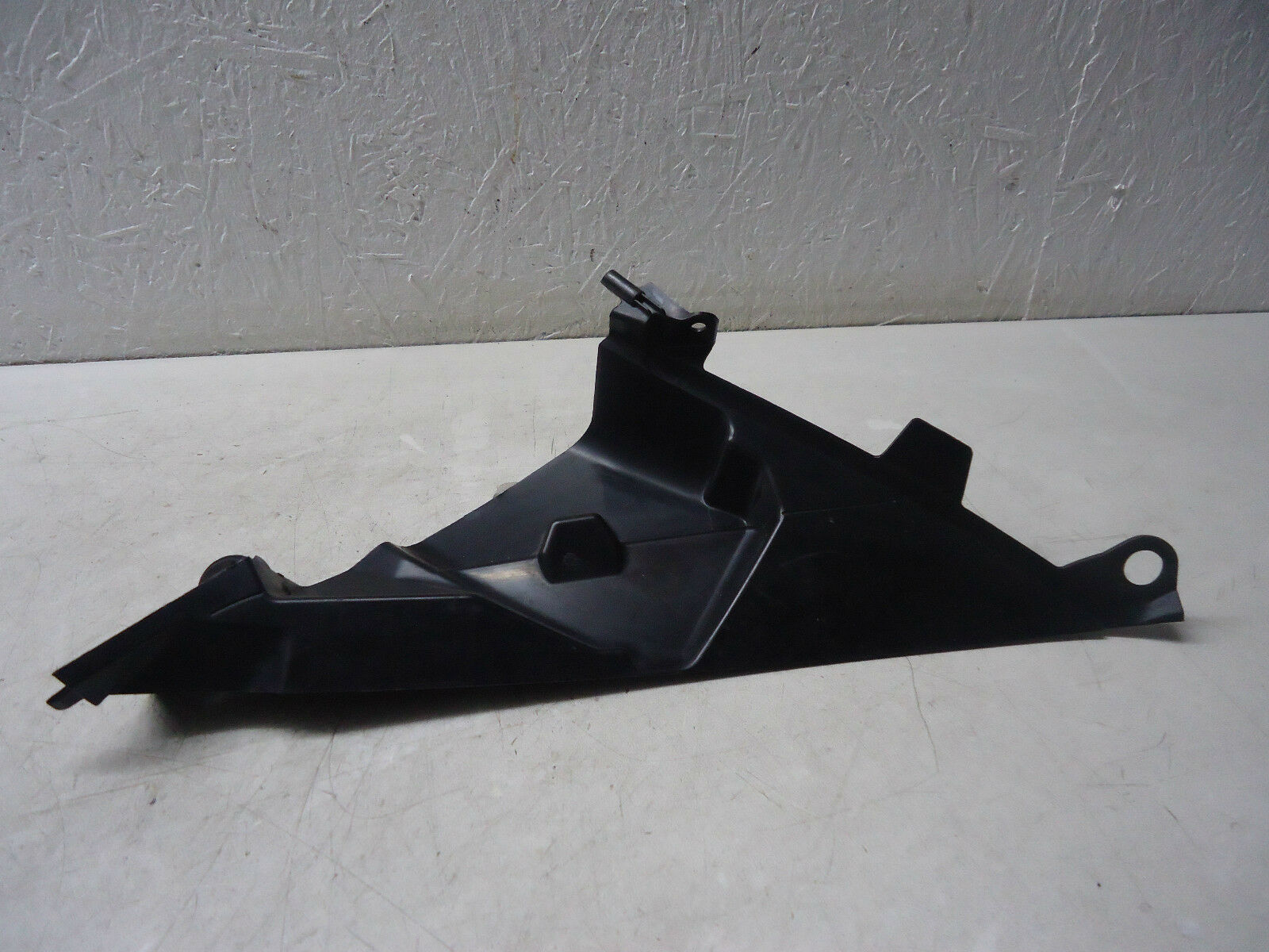 Suzuki GSXR1000 Fairing Infill Panel GSX-R1000