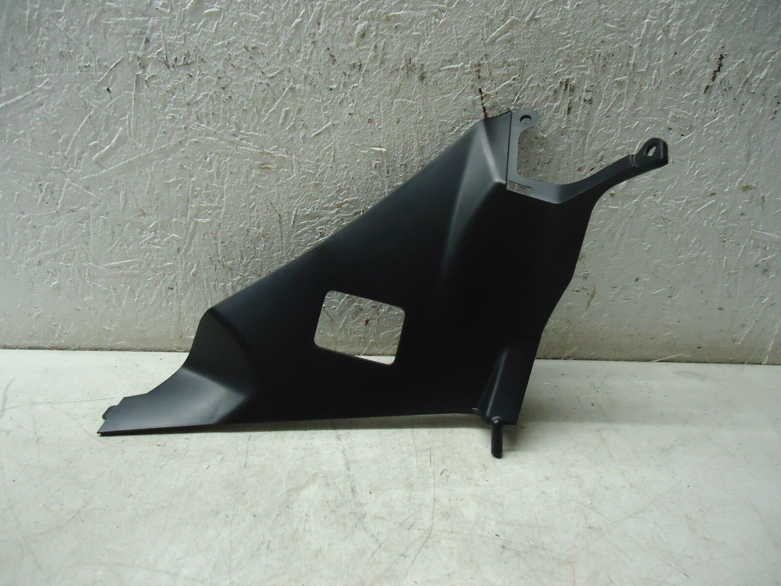 Suzuki GSXR1000 Fairing Infill Panel GSX-R1000