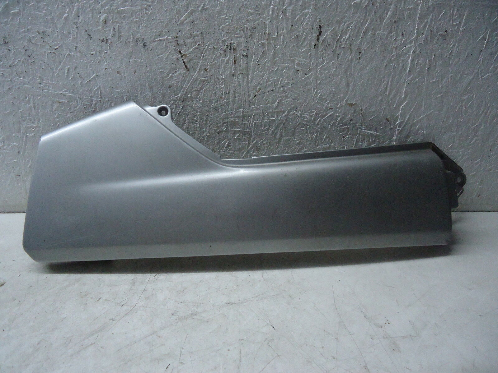 Honda VF1000F RH Rear Cowl VF Fairing