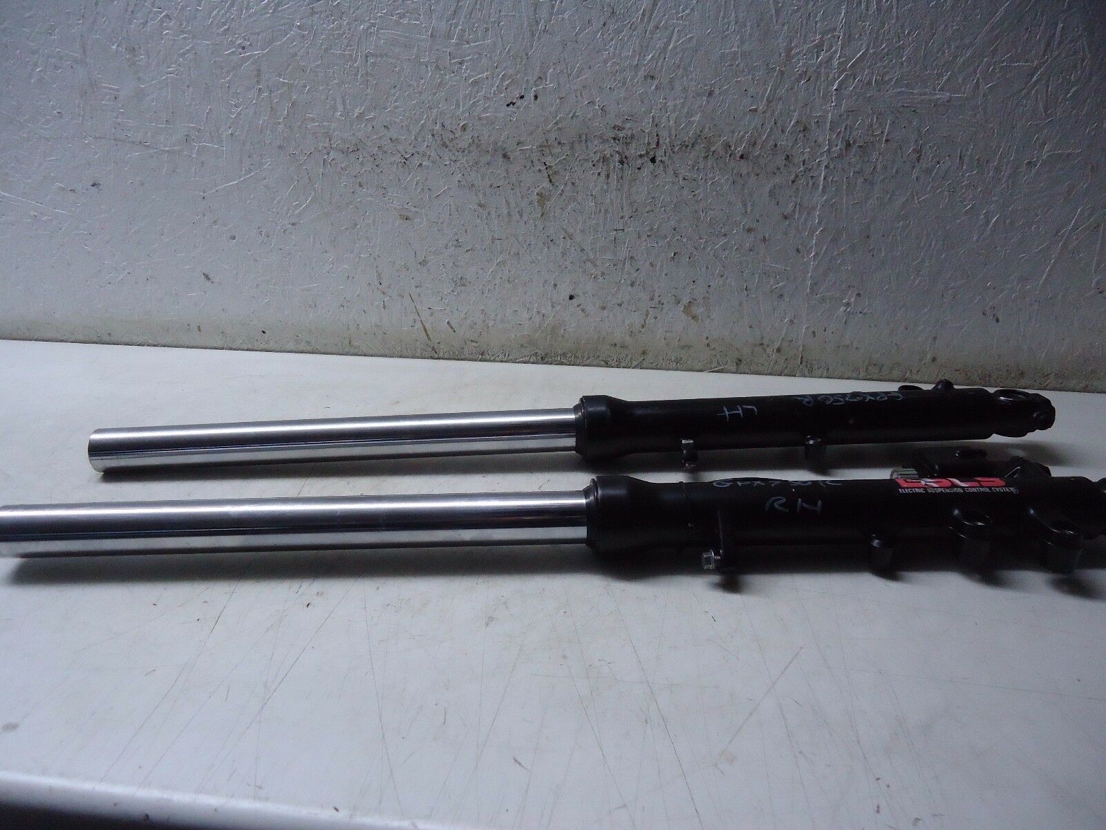 Kawasaki GPX750R Forks 