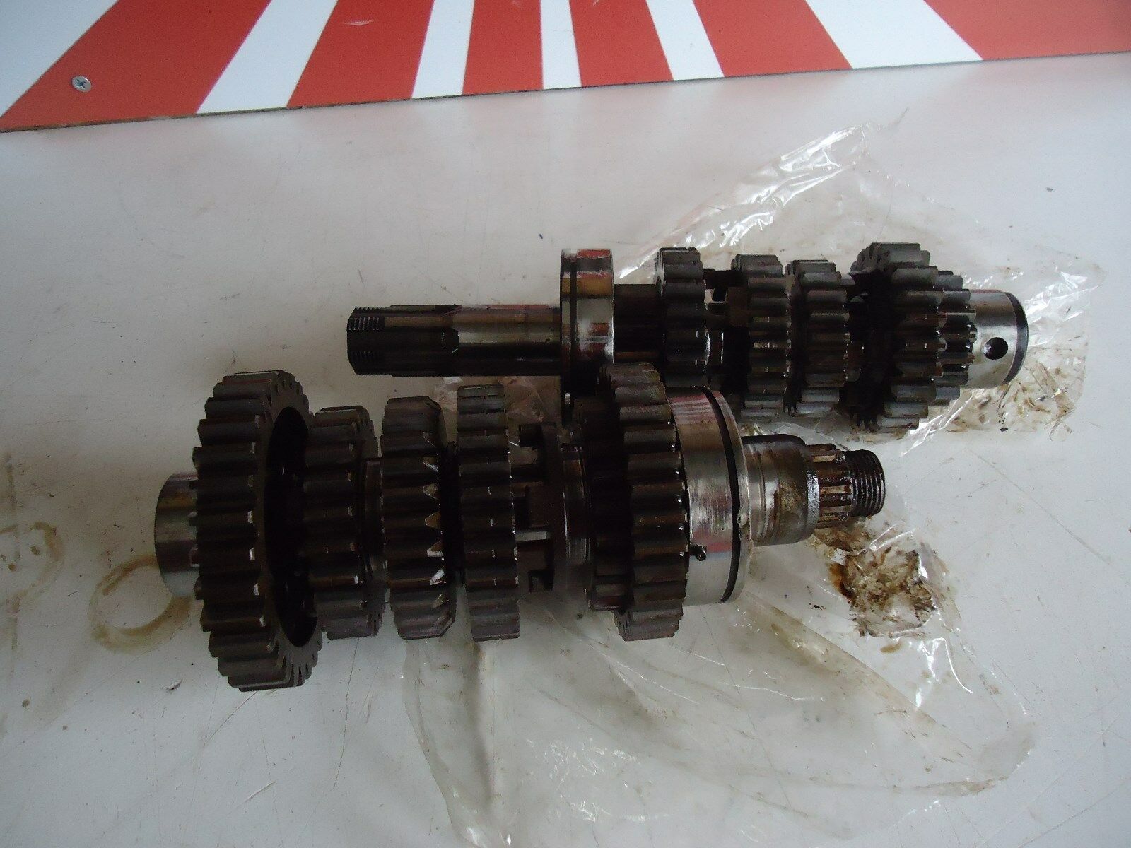 Suzuki GS550M Katana Gearbox 