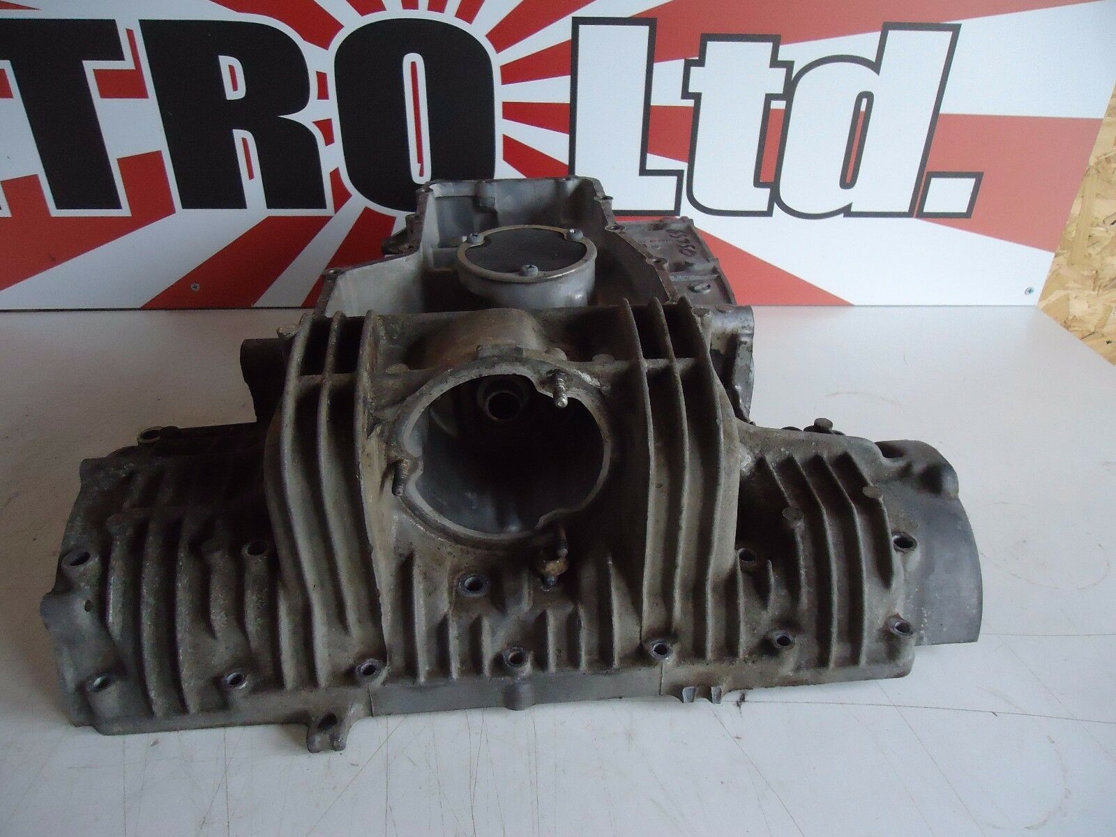 Suzuki GS750 Lower Crankcase GS Engine Crankcase