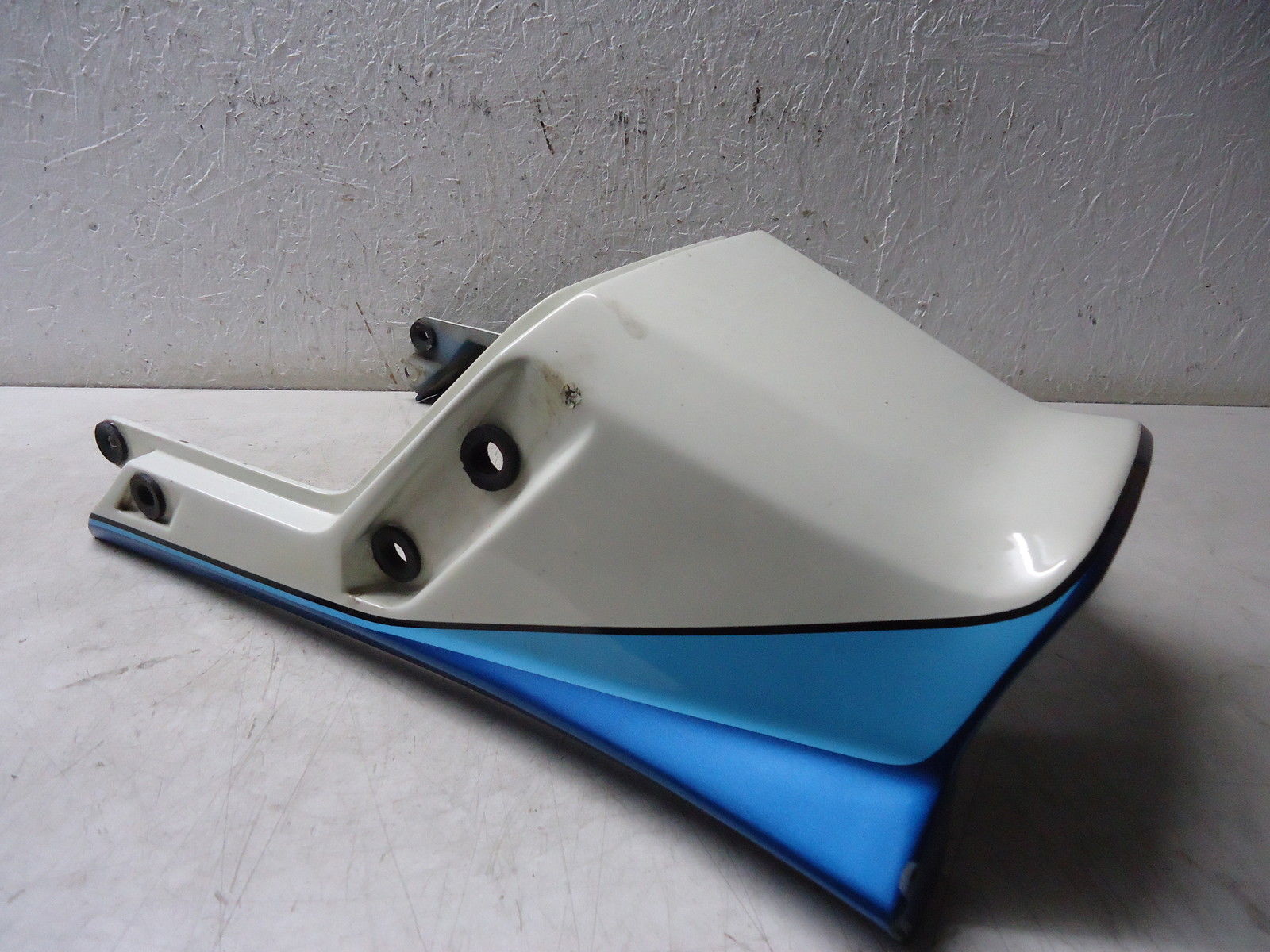 Suzuki GSX550ES Rear Seat Fairing
