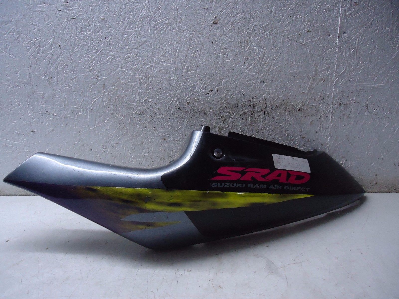Suzuki GSXR600 SRAD Rear Side Fairing Panel GSX-R750