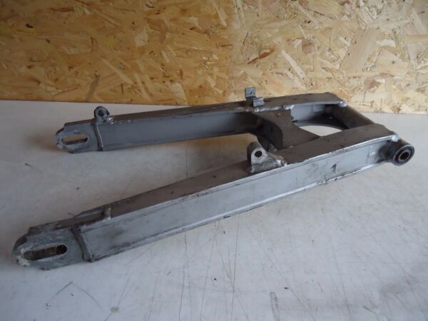 Kawasaki GPZ600R Swingarm 